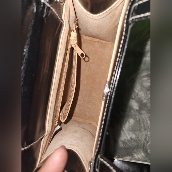 EUC Kate Spade Mini Handbag - Picture 5 of 9